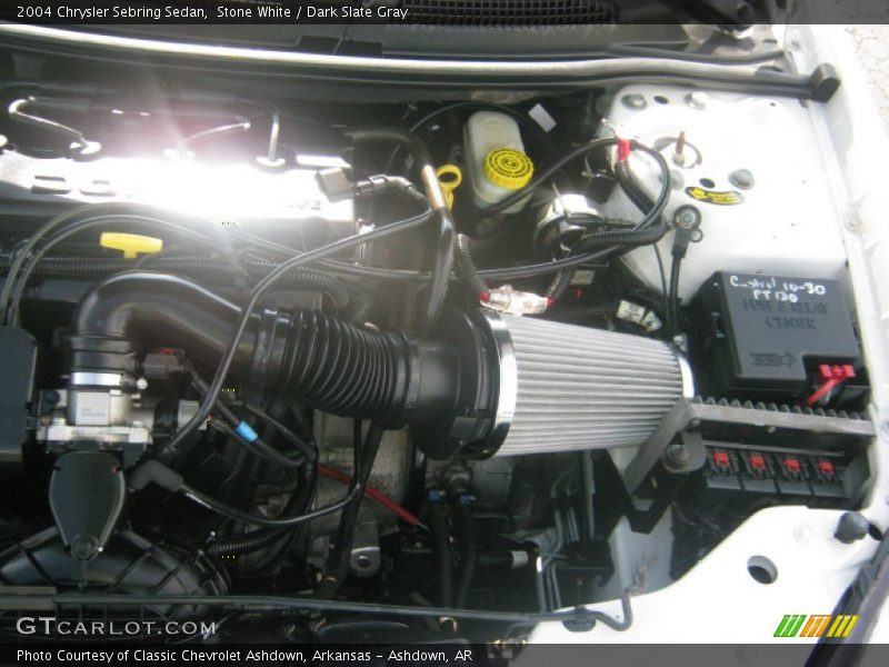 Stone White / Dark Slate Gray 2004 Chrysler Sebring Sedan