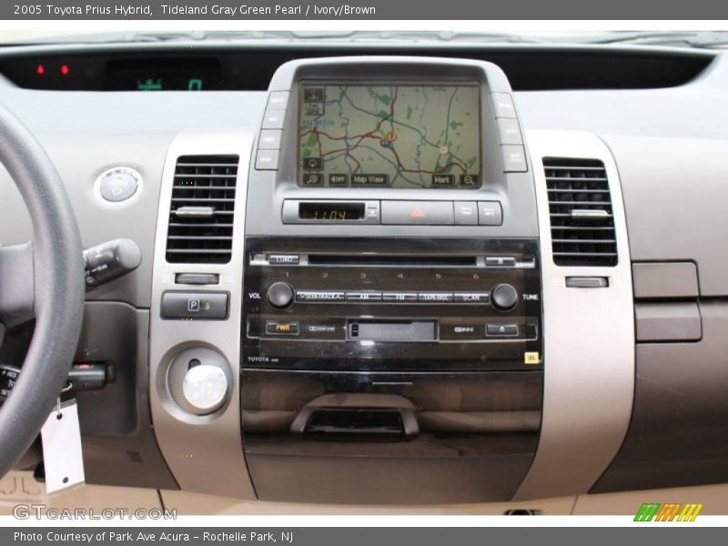 Tideland Gray Green Pearl / Ivory/Brown 2005 Toyota Prius Hybrid