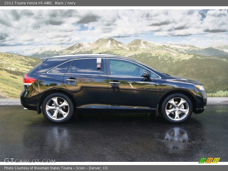 Black / Ivory 2011 Toyota Venza V6 AWD