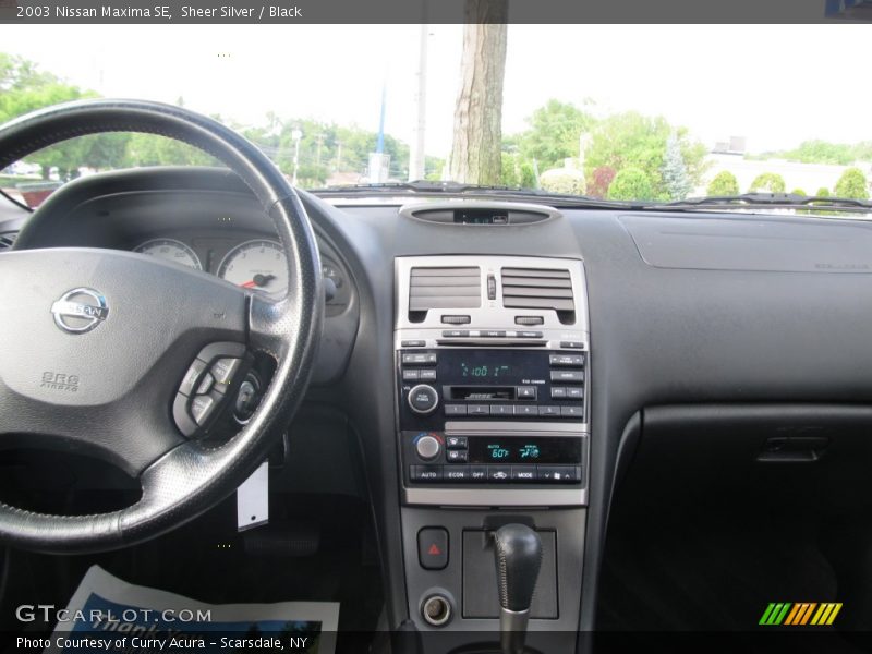 Sheer Silver / Black 2003 Nissan Maxima SE