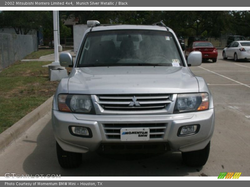 Munich Silver Metallic / Black 2002 Mitsubishi Montero Limited 4x4