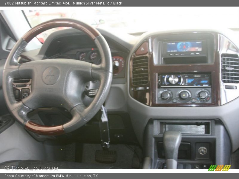 Munich Silver Metallic / Black 2002 Mitsubishi Montero Limited 4x4