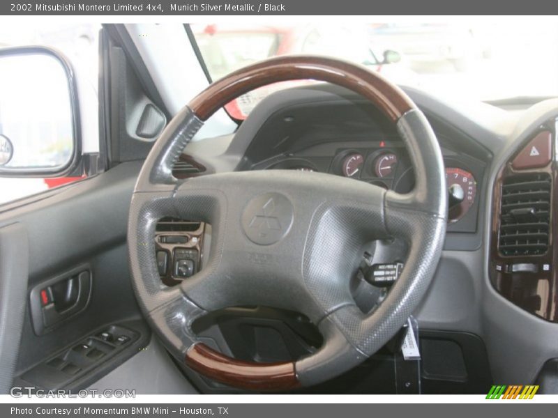 Munich Silver Metallic / Black 2002 Mitsubishi Montero Limited 4x4
