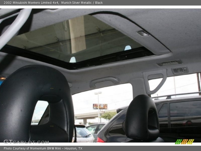 Munich Silver Metallic / Black 2002 Mitsubishi Montero Limited 4x4