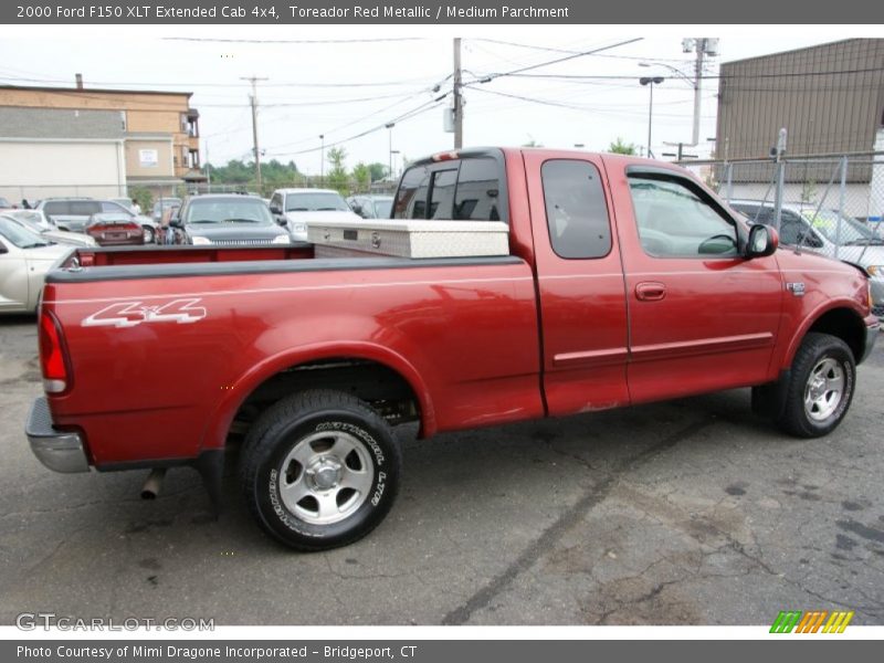 Toreador Red Metallic / Medium Parchment 2000 Ford F150 XLT Extended Cab 4x4
