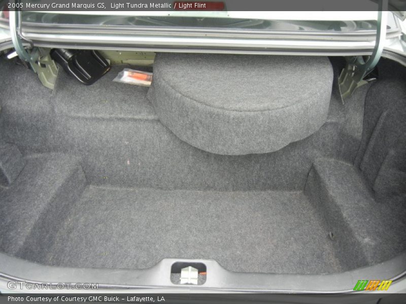 Light Tundra Metallic / Light Flint 2005 Mercury Grand Marquis GS