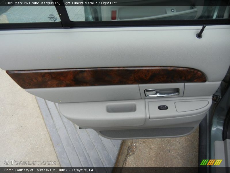 Light Tundra Metallic / Light Flint 2005 Mercury Grand Marquis GS