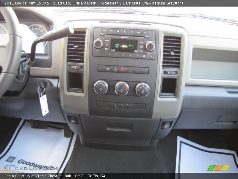 Brilliant Black Crystal Pearl / Dark Slate Gray/Medium Graystone 2011 Dodge Ram 1500 ST Quad Cab