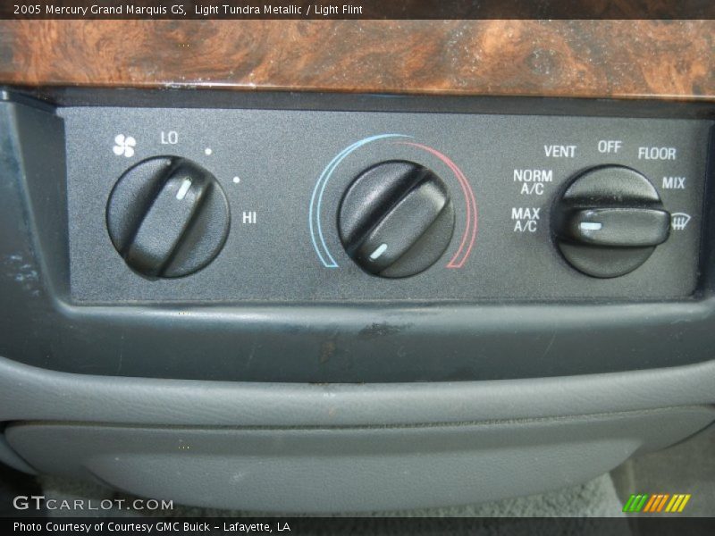 Light Tundra Metallic / Light Flint 2005 Mercury Grand Marquis GS