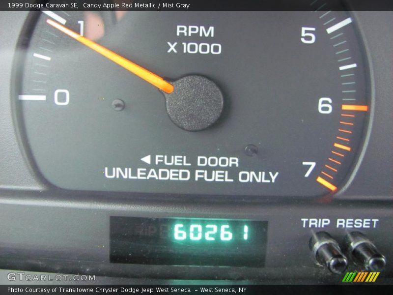 Candy Apple Red Metallic / Mist Gray 1999 Dodge Caravan SE