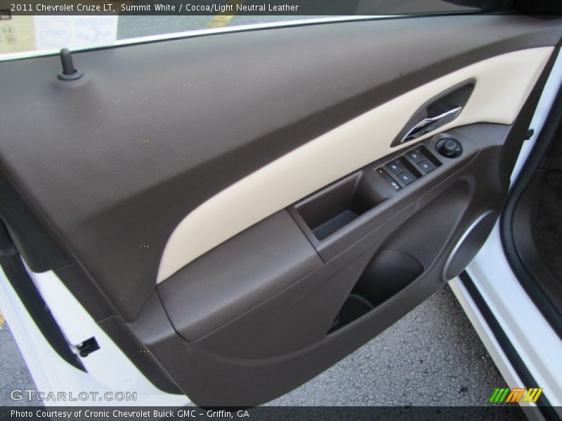 Summit White / Cocoa/Light Neutral Leather 2011 Chevrolet Cruze LT