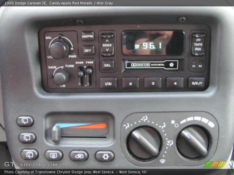 Controls of 1999 Caravan SE