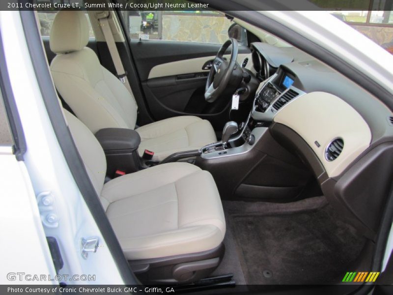 Summit White / Cocoa/Light Neutral Leather 2011 Chevrolet Cruze LT