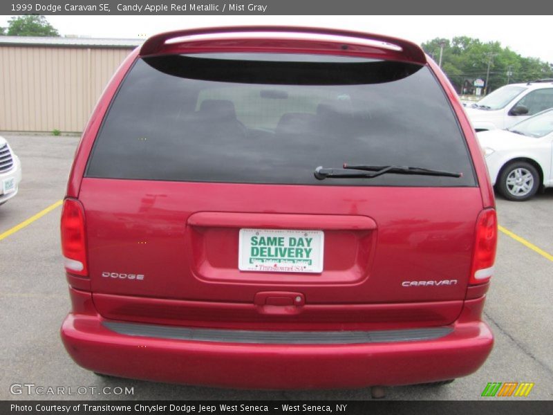 Candy Apple Red Metallic / Mist Gray 1999 Dodge Caravan SE