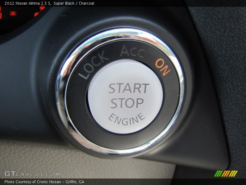 Controls of 2012 Altima 2.5 S