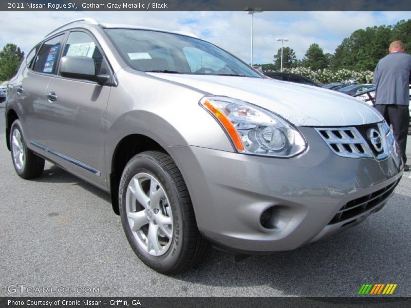 Gotham Gray Metallic / Black 2011 Nissan Rogue SV