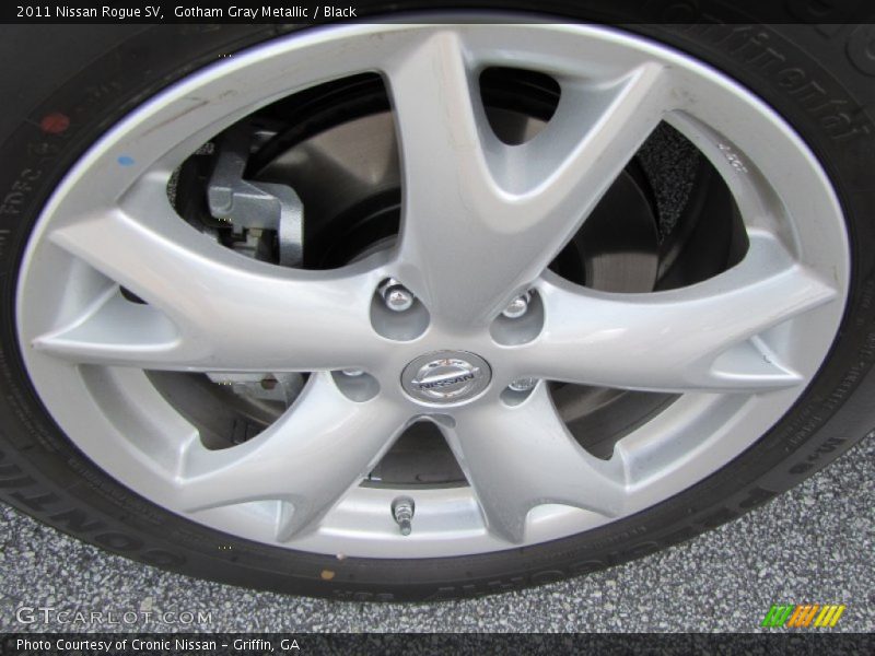 Gotham Gray Metallic / Black 2011 Nissan Rogue SV