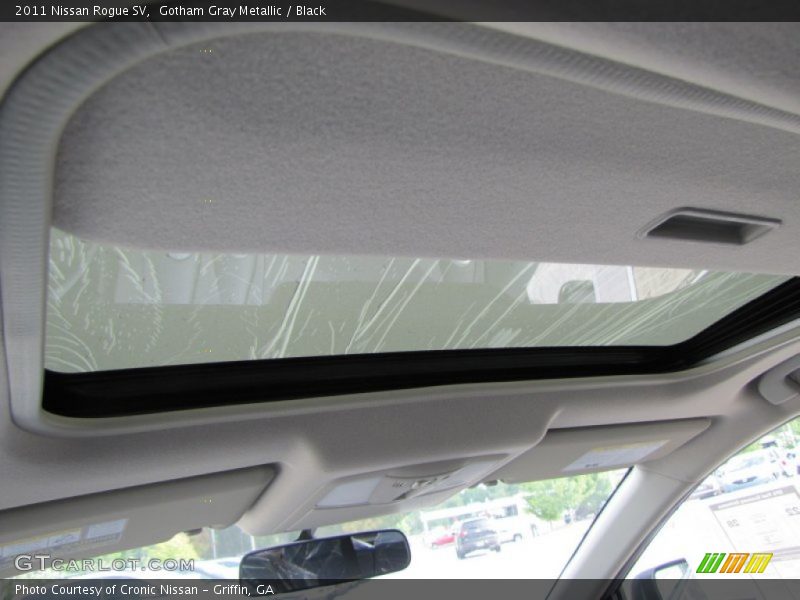 Gotham Gray Metallic / Black 2011 Nissan Rogue SV