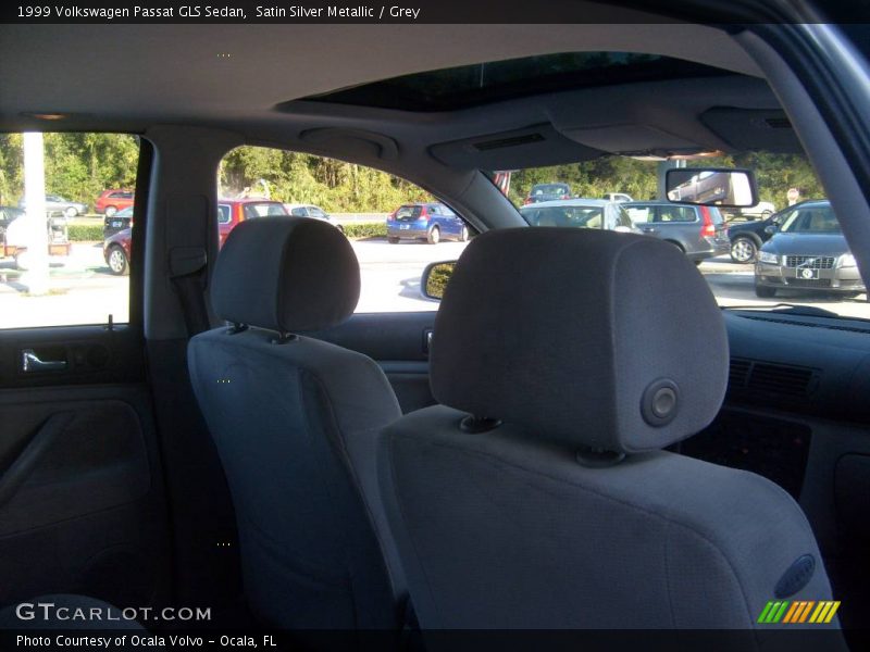 Satin Silver Metallic / Grey 1999 Volkswagen Passat GLS Sedan