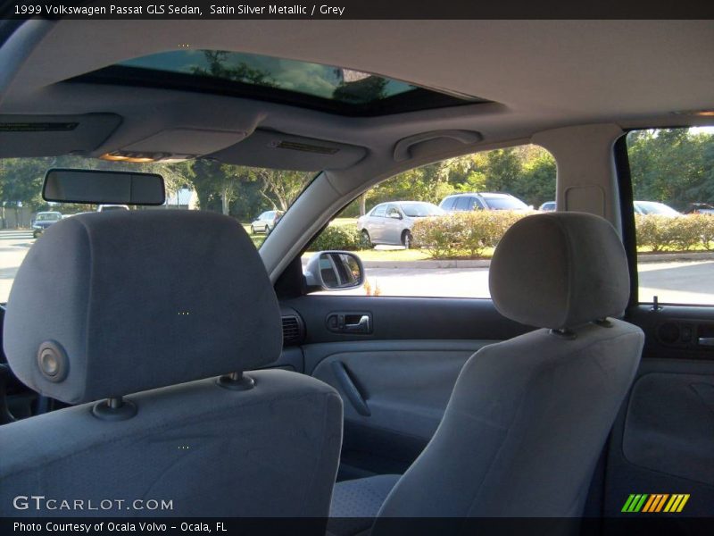 Satin Silver Metallic / Grey 1999 Volkswagen Passat GLS Sedan