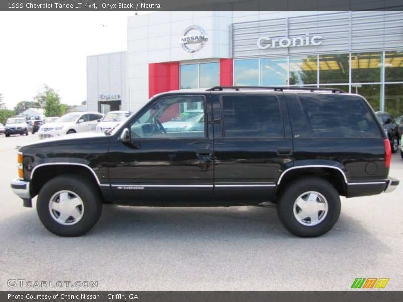 Onyx Black / Neutral 1999 Chevrolet Tahoe LT 4x4