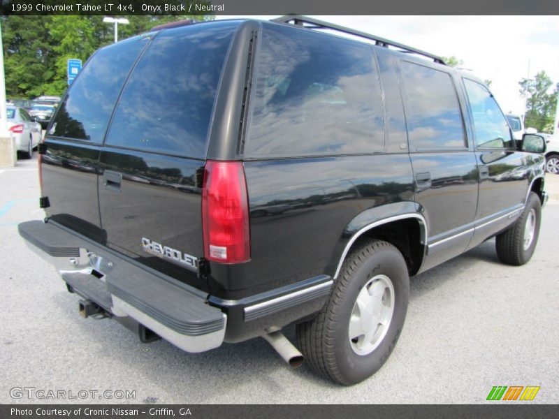 Onyx Black / Neutral 1999 Chevrolet Tahoe LT 4x4