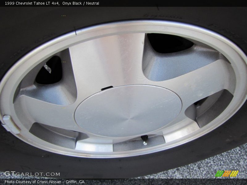 Onyx Black / Neutral 1999 Chevrolet Tahoe LT 4x4