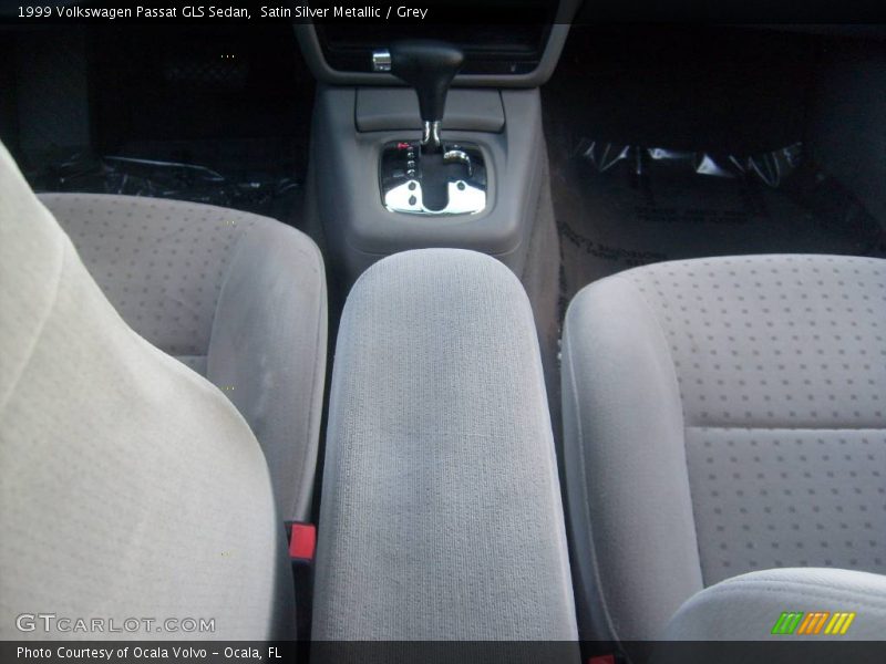 Satin Silver Metallic / Grey 1999 Volkswagen Passat GLS Sedan