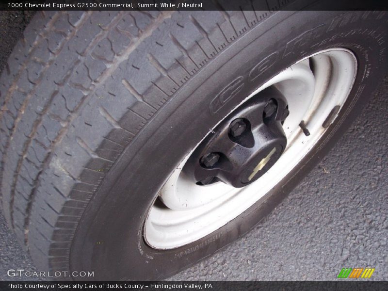 Summit White / Neutral 2000 Chevrolet Express G2500 Commercial