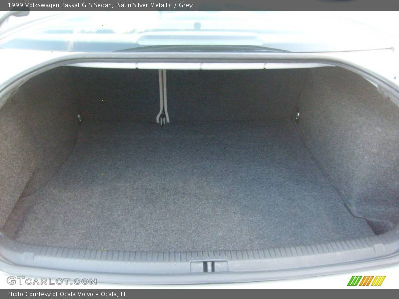 Satin Silver Metallic / Grey 1999 Volkswagen Passat GLS Sedan