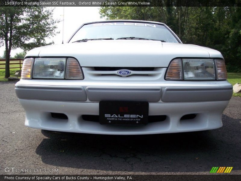 Oxford White / Saleen Grey/White/Yellow 1989 Ford Mustang Saleen SSC Fastback