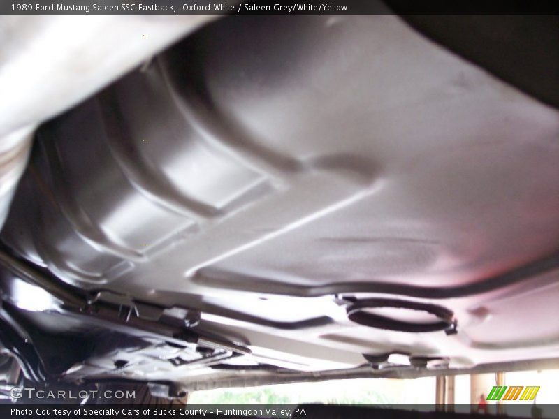 Oxford White / Saleen Grey/White/Yellow 1989 Ford Mustang Saleen SSC Fastback