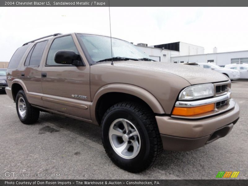 Sandalwood Metallic / Taupe 2004 Chevrolet Blazer LS