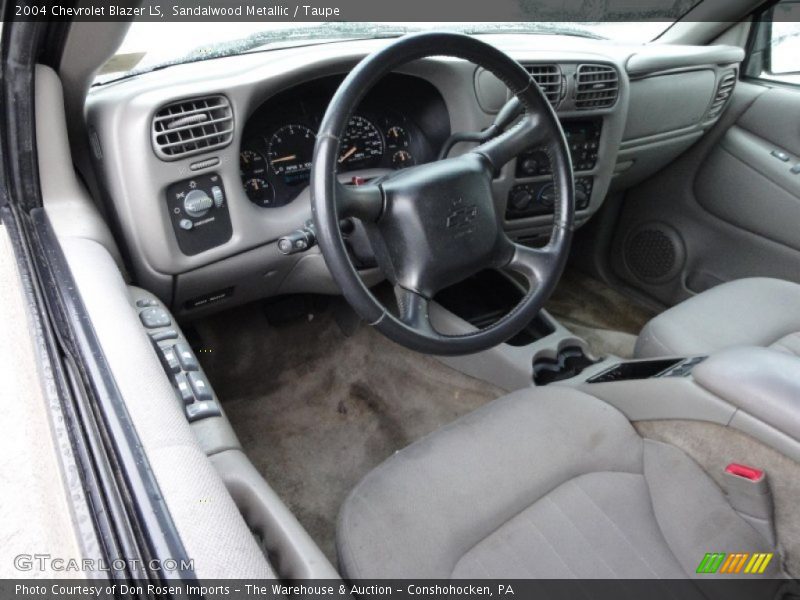 Sandalwood Metallic / Taupe 2004 Chevrolet Blazer LS