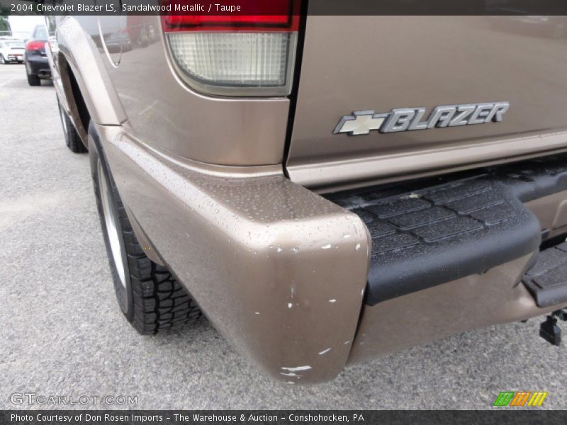 Sandalwood Metallic / Taupe 2004 Chevrolet Blazer LS