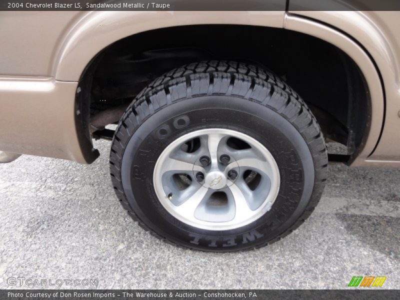 Sandalwood Metallic / Taupe 2004 Chevrolet Blazer LS