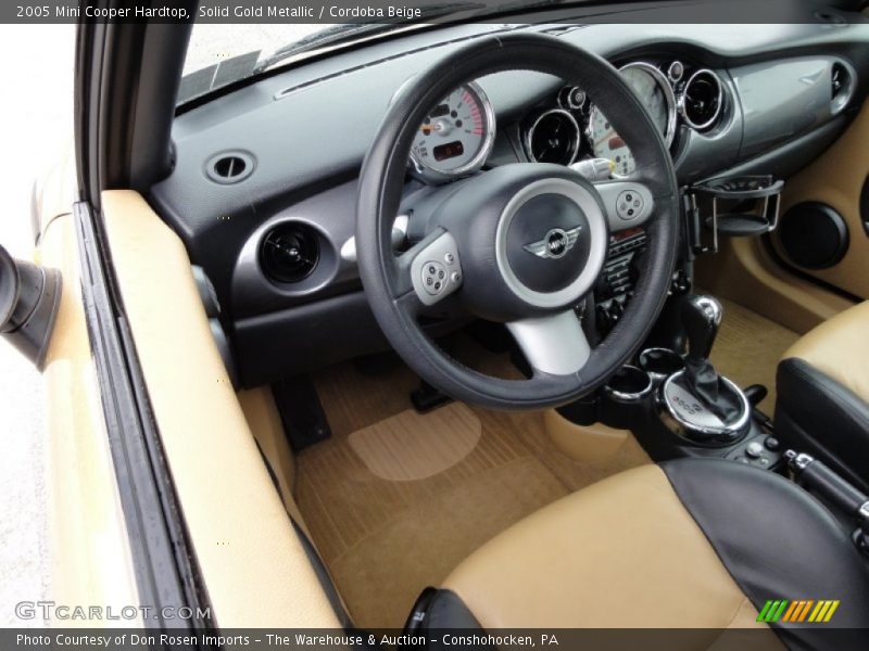 Dashboard of 2005 Cooper Hardtop