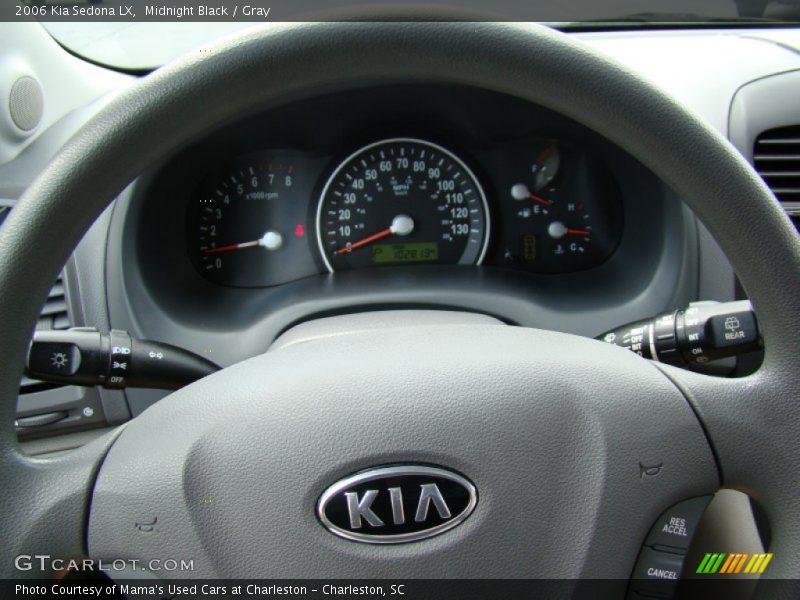 Midnight Black / Gray 2006 Kia Sedona LX