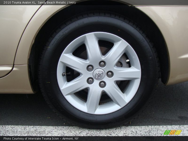 Sandy Beach Metallic / Ivory 2010 Toyota Avalon XL