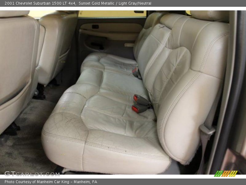 Sunset Gold Metallic / Light Gray/Neutral 2001 Chevrolet Suburban 1500 LT 4x4
