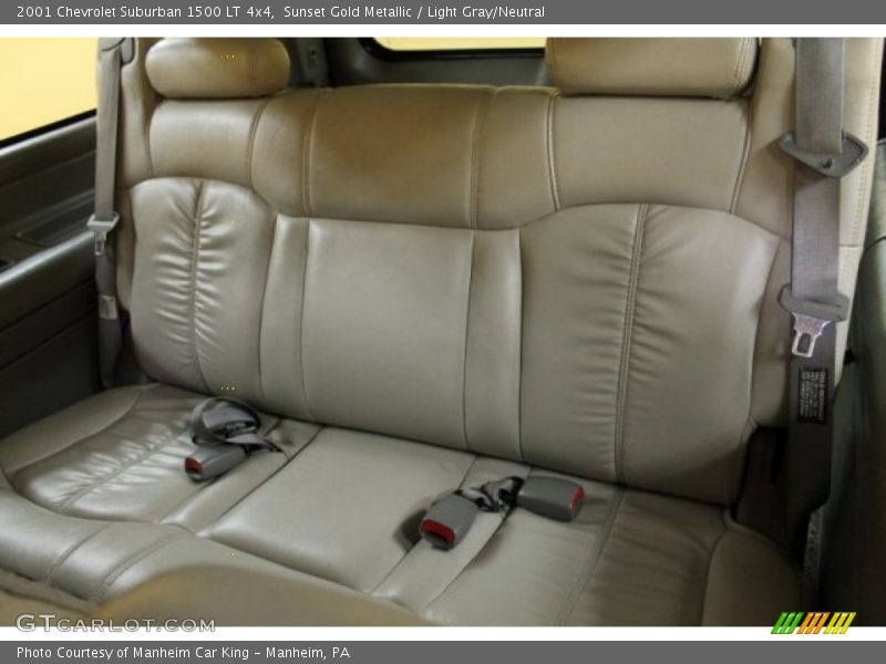 Sunset Gold Metallic / Light Gray/Neutral 2001 Chevrolet Suburban 1500 LT 4x4