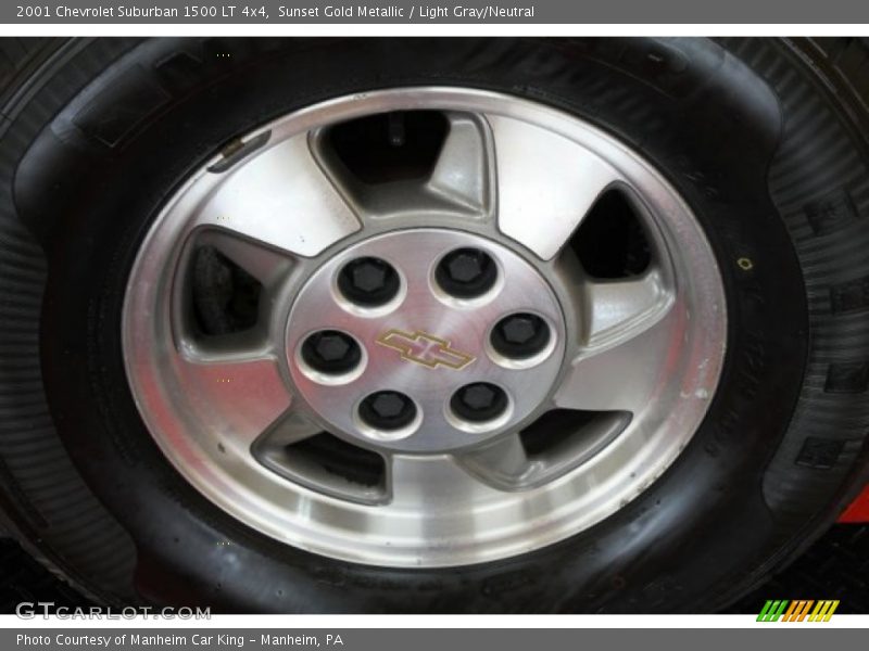 Sunset Gold Metallic / Light Gray/Neutral 2001 Chevrolet Suburban 1500 LT 4x4