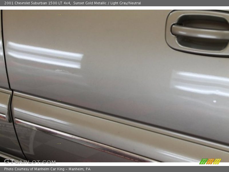 Sunset Gold Metallic / Light Gray/Neutral 2001 Chevrolet Suburban 1500 LT 4x4