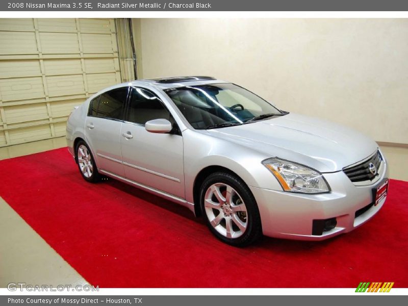 Radiant Silver Metallic / Charcoal Black 2008 Nissan Maxima 3.5 SE