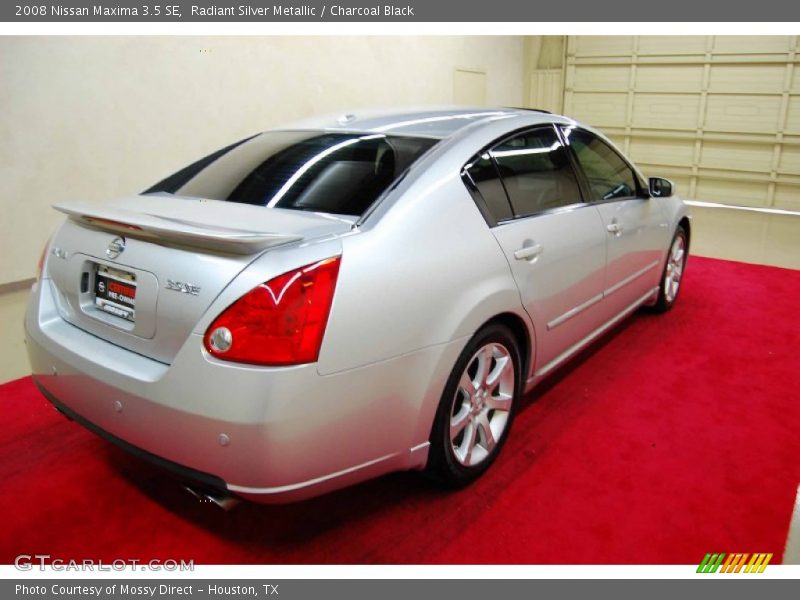 Radiant Silver Metallic / Charcoal Black 2008 Nissan Maxima 3.5 SE