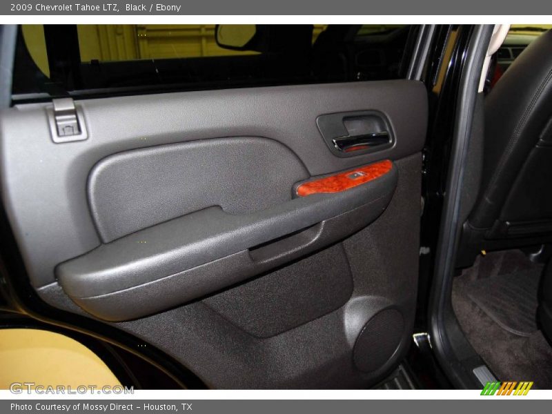 Black / Ebony 2009 Chevrolet Tahoe LTZ