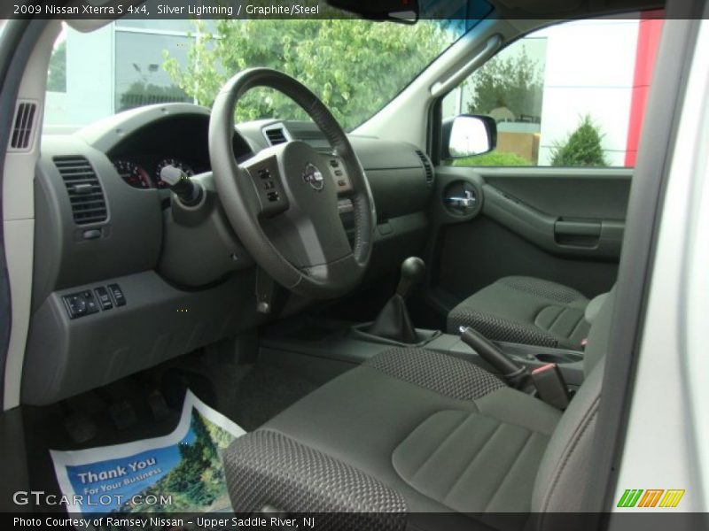 Silver Lightning / Graphite/Steel 2009 Nissan Xterra S 4x4