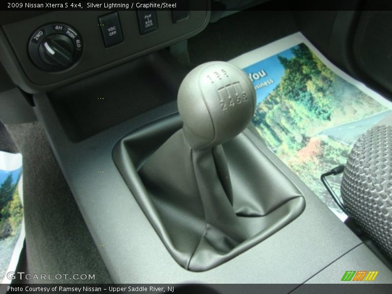  2009 Xterra S 4x4 6 Speed Manual Shifter