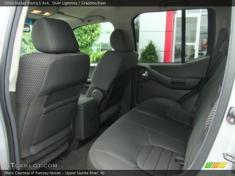 Silver Lightning / Graphite/Steel 2009 Nissan Xterra S 4x4