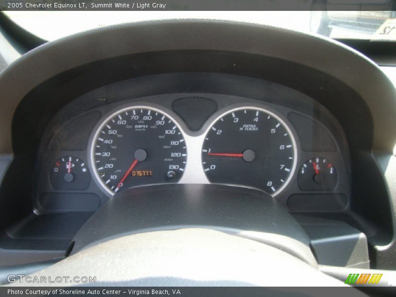 Summit White / Light Gray 2005 Chevrolet Equinox LT